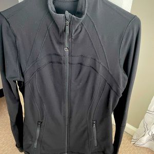 Lululemon black size 8 jacket